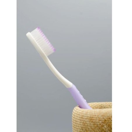 Yardlie Premium's Mr Oral White Advanced Toothbrush In Pakistan